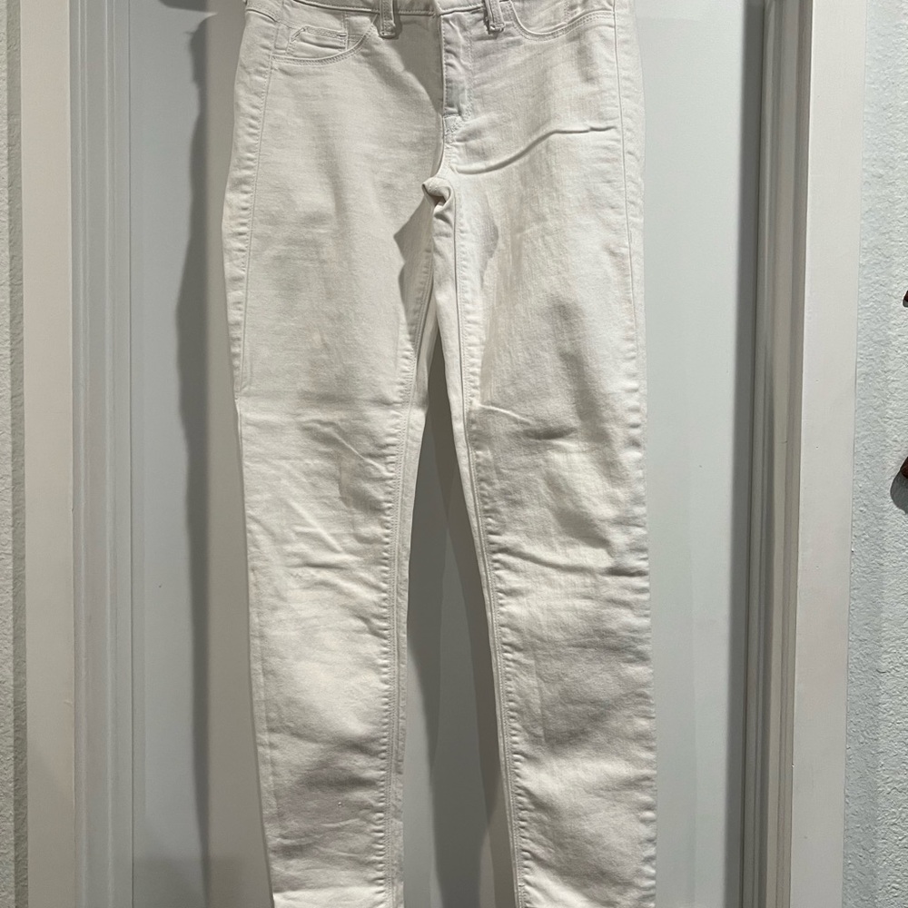 Gray Women's Cream Skinny Jeans